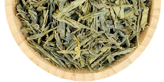 What Is Sencha Green Tea? Flavor, Brewing, and Why It’s So Popular