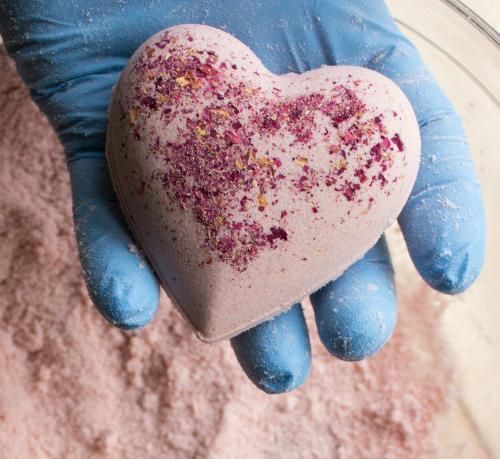 Heart Bath Bomb Moulds - HerbalMansion.com